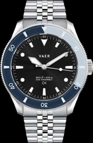 Vaer D4 Outerknown Solar Diver