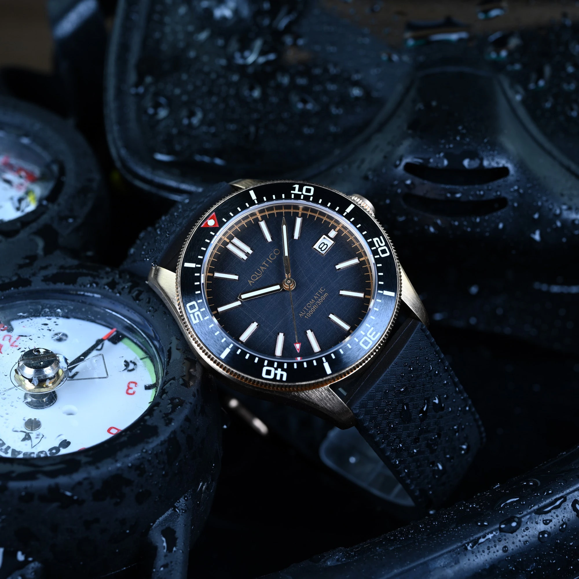 Aquatico Star Dive Watch Black Dial