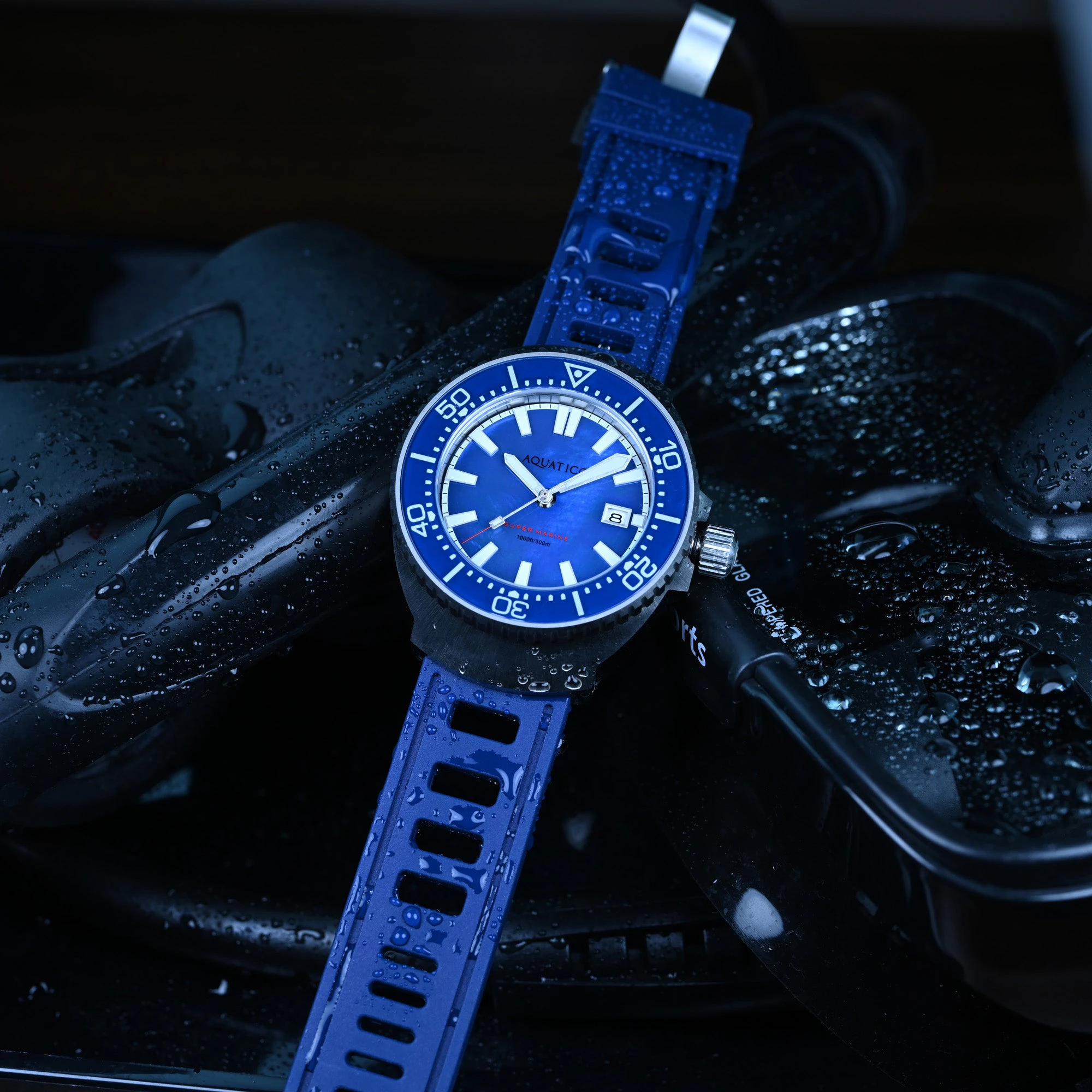 Aquatico Super Marine (Seiko 6L12)